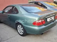 Usado Mercedes CLK200 Avantgarde 136 CV (100 kW) 1999 Verde Coupe