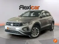Usado VW T-Roc Life 115 CV (84 kW) 2024 Gris SUV