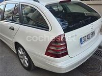 Usado Mercedes C200 Classic 122 CV (89 kW) 2007 Blanco Familiar