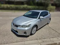 Usado Lexus CT200h 136 CV (100 kW) 2012 Gris / plata Berlina