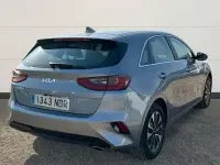 Usado Kia Ceed 100 CV (73 kW) 2025 Gris Utilitario