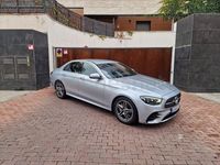 Usado Mercedes E220 194 CV (142 kW) 2022 Gris / plata Berlina