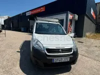 Usado Peugeot Partner Tepee Access 100 CV (73 kW) 2016 Blanco Monovolumen