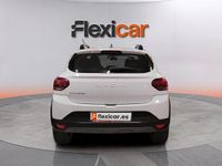 Usado Dacia Sandero Expression 91 CV (66 kW) 2024 Blanco Berlina