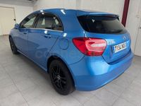 Begagnad Mercedes A180 Edition 122 HK (89 kW) 2013 Blå Sedan