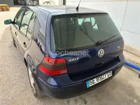 Usado VW Golf IV Highline 115 CV (84 kW) 2000 Azul Berlina