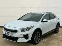Usado Kia XCeed 141 CV (103 kW) 2022 Blanco SUV