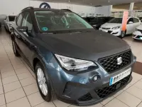 Usado Seat Arona Style 116 CV (85 kW) 2025 Gris magnetic/ negro SUV