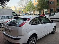 Usado Ford Focus Business Edition 90 CV (66 kW) 2007 Blanco Berlina