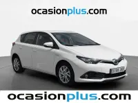 Używany Toyota Auris Hybrid Active 136 KM (100 kW) 2015 Biały Hatchback
