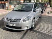 Begagnad Toyota Auris Active 132 HK (97 kW) 2010 Grå Halvkombi