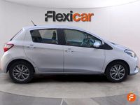 Usado Toyota Yaris 111 CV (81 kW) 2018 Gris Berlina