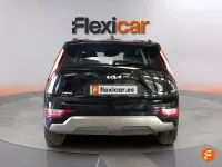 Usado Kia Niro 141 CV (103 kW) 2024 Negro SUV