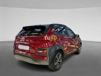 usado Hyundai Kona KONA1.0 T-GDi 88,3 kW (120 CV) MT6 2WD Premium con asientos tela/cuero rojo y techo bitono