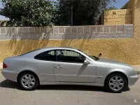 Usado Mercedes CLK320 Avantgarde 218 CV (160 kW) 2001 Gris / plata Coupe