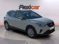 Usado Seat Arona Style 110 CV (80 kW) 2023 Blanco SUV