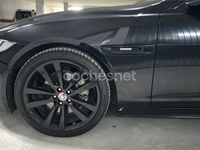 Usado Jaguar XE R-Sport 180 CV (132 kW) 2016 Negro Berlina