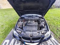 Usado BMW 318 122 CV (89 kW) 2007 Negro Berlina
