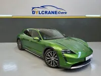 Usado Porsche Taycan Cross Turismo 300 kW (408 CV) 2023 Verde Familiar