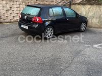 Usado VW Golf IV Highline 105 CV (77 kW) 2005 Negro Berlina