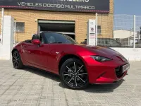 Usado Mazda MX5 Exclusive-Line 184 CV (135 kW) 2025 Rojo Descapotable