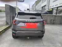 Usado Dacia Duster Expression 100 CV (73 kW) 2024 Gris / plata SUV