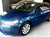Usado Seat Leon Xperience 110 CV (80 kW) 2015 Azul Familiar