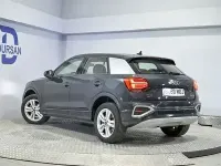 Usado Audi Q2 Advanced Plus 116 CV (85 kW) 2023 Gris / plata SUV