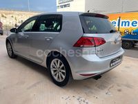Usado VW Golf VII Advance 122 CV (89 kW) 2015 Gris / plata Berlina