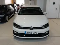 Usado VW Polo R-line 110 CV (80 kW) 2021 Blanco Berlina