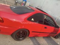 Usado Honda Civic 102 CV (75 kW) 1995 Rojo Coupe