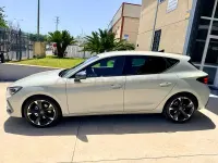 Usado Cupra Leon 150 CV (110 kW) 2025 Beige Berlina