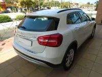 Usado Mercedes GLA200 Urban 136 CV (100 kW) 2014 Blanco SUV