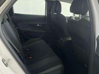 Usado Peugeot 3008 Active 131 CV (96 kW) 2021 Blanco SUV