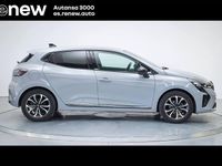 Usado Renault Clio V Techno 100 CV (73 kW) 2025 Gris Berlina