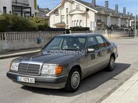 Usado Mercedes E300 231 CV (169 kW) 1991 Gris / plata Berlina