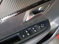 Usado Peugeot 208 Allure 101 CV (74 kW) 2025 Rojo Utilitario
