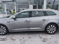 Usado Renault Talisman Business 120 CV (88 kW) 2020 Gris / plata Familiar