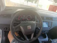 Usado Seat Ibiza Reference 95 CV (69 kW) 2019 Blanco Utilitario