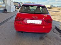 Usado Audi A1 Attraction 105 CV (77 kW) 2011 Rojo Utilitario