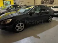 Usado Volvo S60 Kinetic 136 CV (100 kW) 2013 Verde Berlina