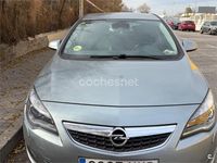 Używany Opel Astra Excellence 110 KM (80 kW) 2012 Szary Sedan/Limuzyna
