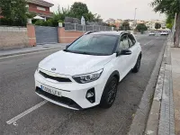 Usado Kia Stonic 100 CV (73 kW) 2020 Blanco SUV