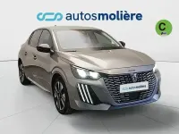 Usado Peugeot 208 Allure 100 CV (73 kW) 2025 Gris Utilitario