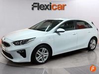 Usado Kia Ceed 120 CV (88 kW) 2021 Blanco Utilitario