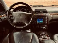 Usado Mercedes S500 306 CV (225 kW) 2002 Gris / plata Berlina