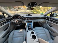Usado Porsche Panamera Sport Turismo 462 CV (339 kW) 2019 Gris / plata Familiar