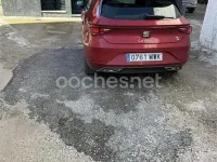 Usado Seat Leon FR 115 CV (84 kW) 2024 Rojo Berlina