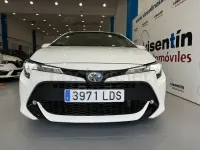 Usado Toyota Corolla Active 122 CV (89 kW) 2020 Blanco Familiar