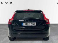 Usado Volvo V60 Momentum 2017 Negro Familiar